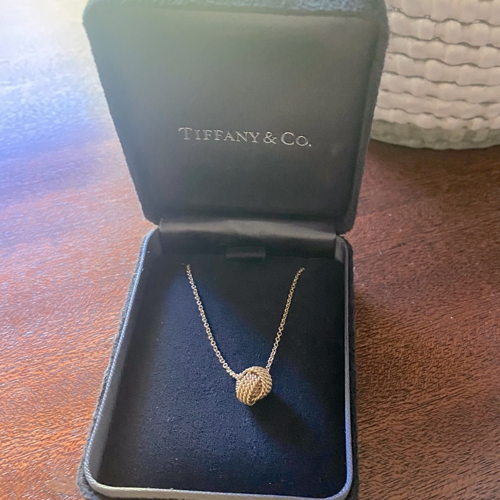 COPY - Authentic Tiffany & Co. Knot pendant necklace.